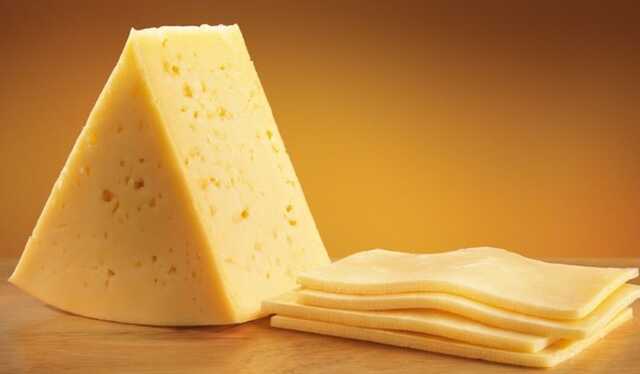 У Білій Церкві для навчальних закладів закупають сирів на 9,5 млн гривень