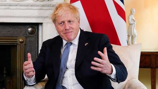 «Ми захоплюємося сміливими жителями»: Борис Джонсон привітав українців із Різдвом