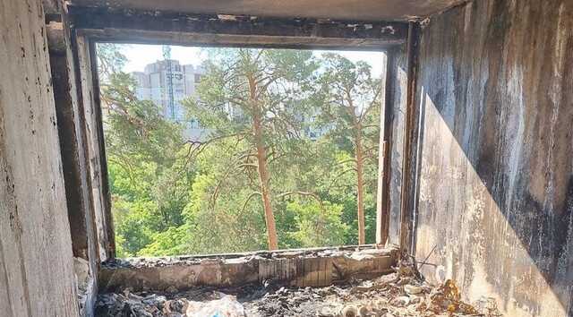 У Києві відновили пошкоджені обстрілами будинки на Оболоні та проспекті Лобановського