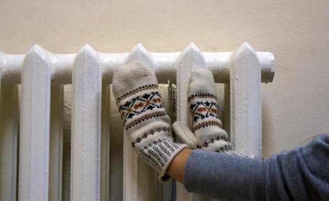 У Херсоні десятки будинків залишилися без опалення через ворожі обстріли