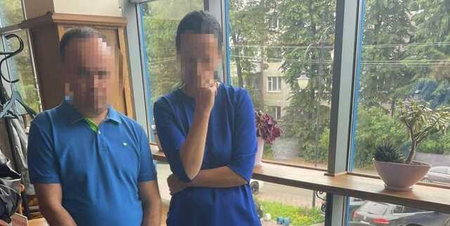 У Києві адвоката затримали на хабарі у 12 тисяч доларів