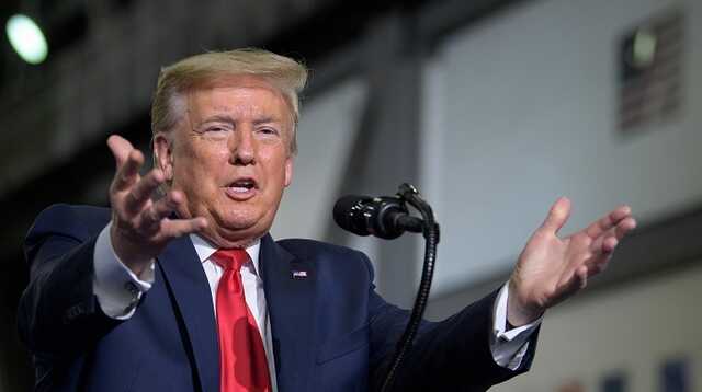 "Америці потрібен супергерой": Трамп обіцяє важливе оголошення 15 грудня