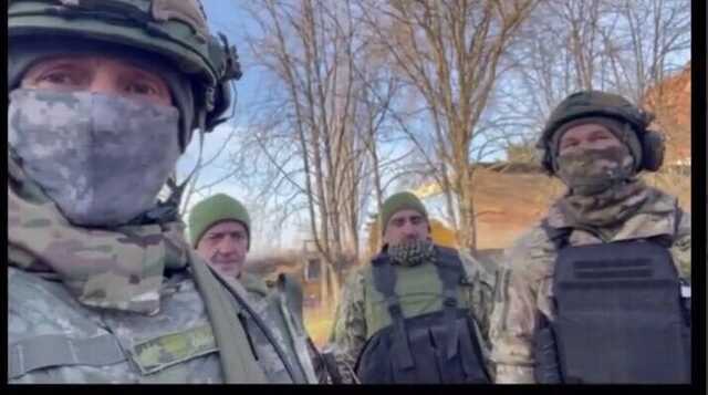 Оккупанты лезут, как тараканы: воины ВСУ рассказали о тяжелых боях за Бахмут