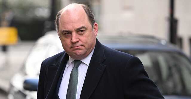 Воллес: Україні потрібно дати ракети великої дальності