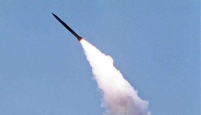 Жданов пояснив, як російські ракети "прориваються" вглиб України