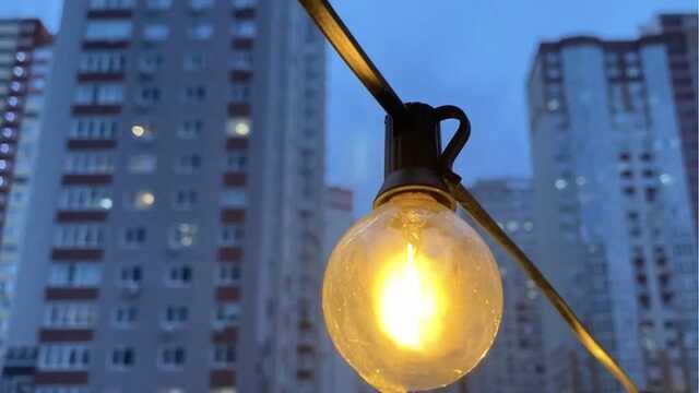 У Київській області "вирівнюється" ситуація зі світлом: у трьох районах буде під вечір