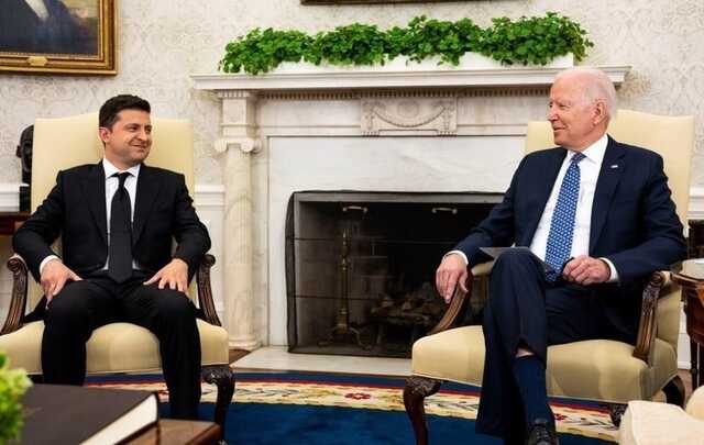 Байден встретил Зеленского возле Белого дома