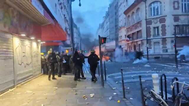 Появились видео стрельбы вблизи курдского центра в Париже и столкновений после неё