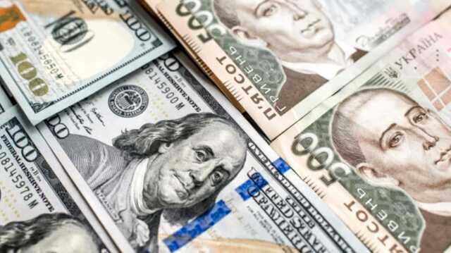ПриватБанк и крупные банки установили новый курс доллара