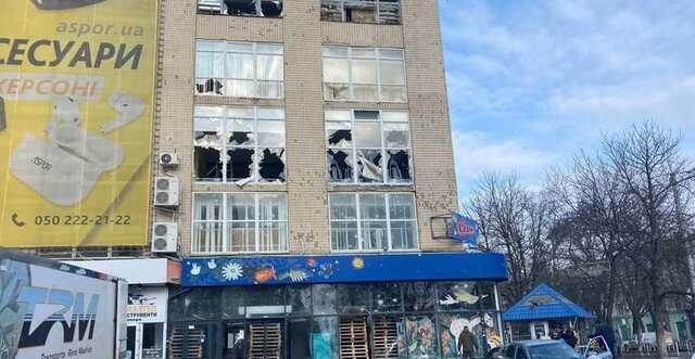 Окупанти обстріляли центр Херсона: є жертви