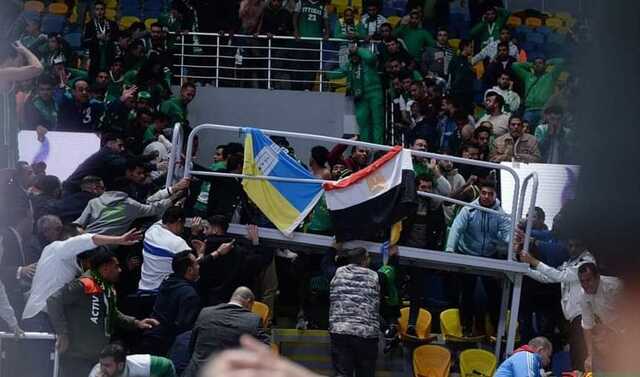 В Египте десятки человек пострадали при обрушении трибуны на баскетбольном матче