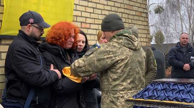 Буча попрощалася із загиблим героєм Олексієм Бондарєвим