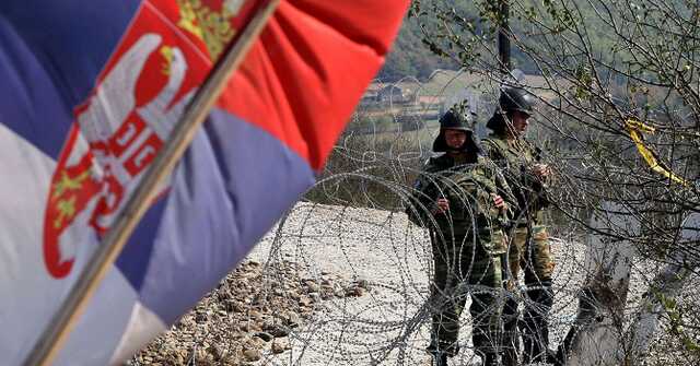 Сербия под давлением РФ пытается дестабилизировать ситуацию в Косово, - глава МВД