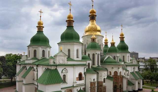 В УПЦ МП не збираються міняти свою назву