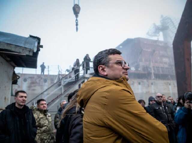 Пока Орбан остается премьером, отношения Украины и Венгрии не изменятся – Кулеба