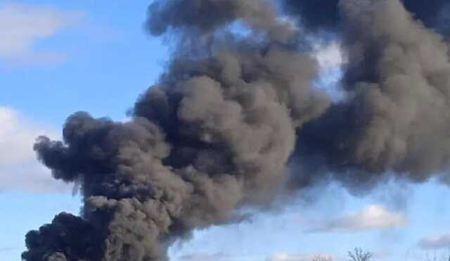 В Хмельницком сообщают о взрывах