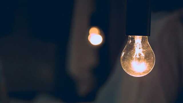 У Києві, Київській, Одеській та Дніпропетровській областях екстрені відключення світла