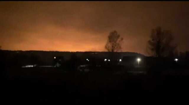 У Києві пролунали вибухи, в області працює ППО