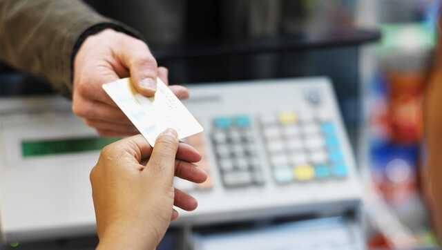 В Эстонии готовятся ввести продовольственные карточки