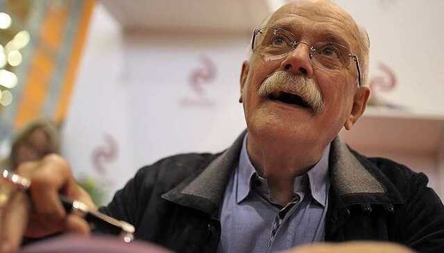 Російський режисер Міхалков потрапив до лікарні з COVID-19, стан тяжкий