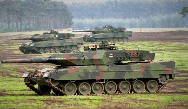 Польща розглядає можливість передачі Україні танків Leopard німецького виробництва – WSJ