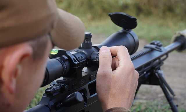 СБУ показала, як снайперський вогонь знищує окупантів