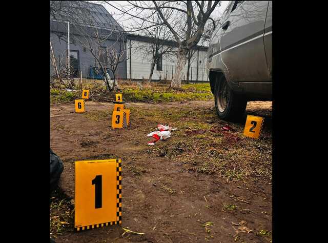 Вистрілив в жінку, а потім — у себе: на Прикарпатті чоловік вчинив стрілянину