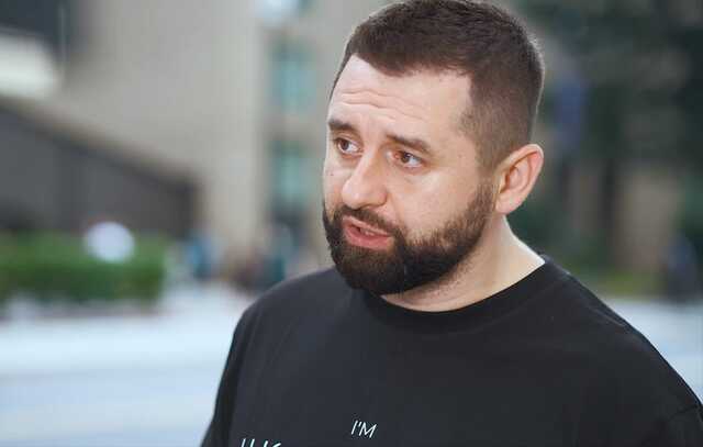 Медведчука, Козака, Кузьміна та Деркача залишать без депутатських мандатів на найближчому засіданні Ради