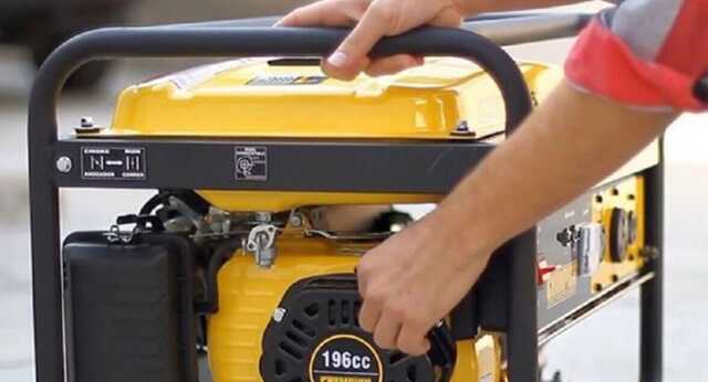 Киянин встановив генератор у квартирі, а газ випускає через отвір у стіні