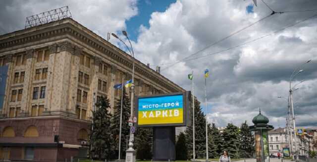 У Харкові після вибухів зникло світло й стало метро