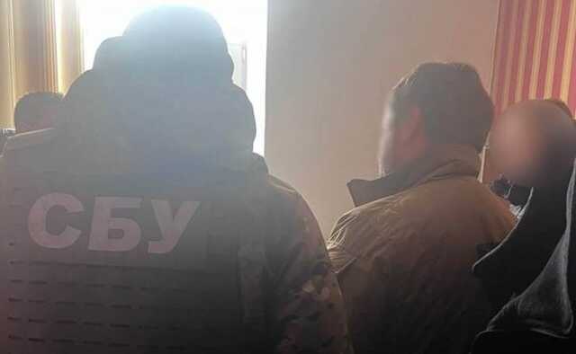 Екскерівника відділу «Донецькстандартметрології» підозрюють у зловживанні владою