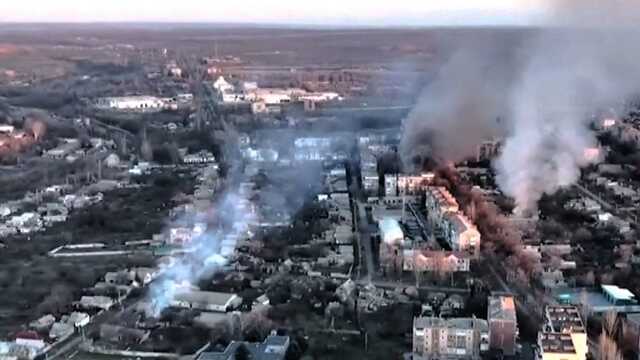 За Соледар тривають важкі бої, а ЗСУ атакували склад боєприпасів РФ, - Генштаб