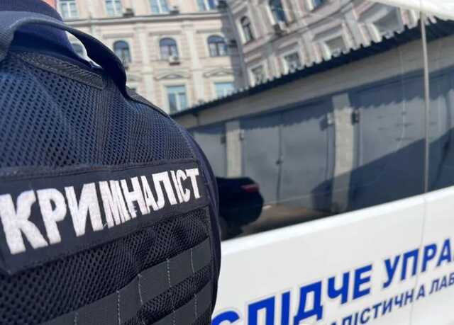 В Киеве мужчина ногами забил насмерть прохожего