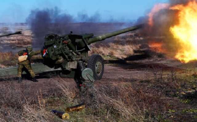 Російська армія з важкої артилерії атакувала Нікопольський район