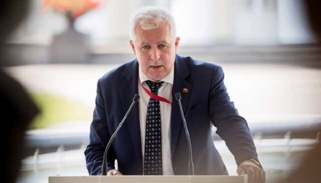 Литва передасть Україні два гелікоптери Mi-8 та зенітні установки L-70