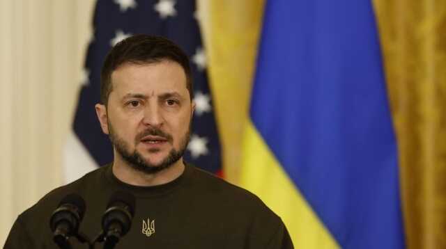 Зеленский призвал обсудить отправку Украине ракет и F-16 на следующем "Рамштайне"