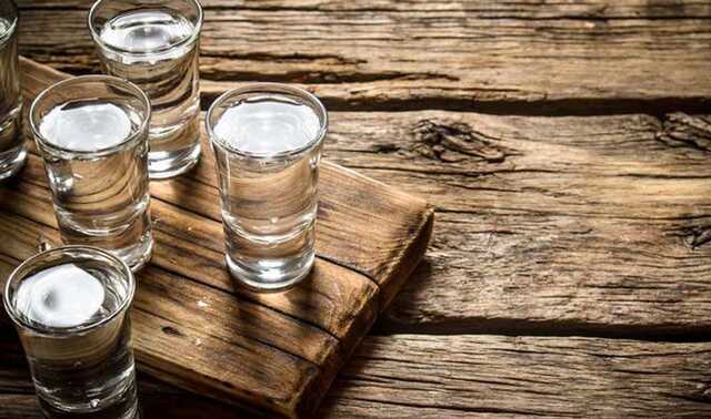 Окупанти на Луганщині на Водохреще отруїлися горілкою: четверо померли, десятки у лікарні