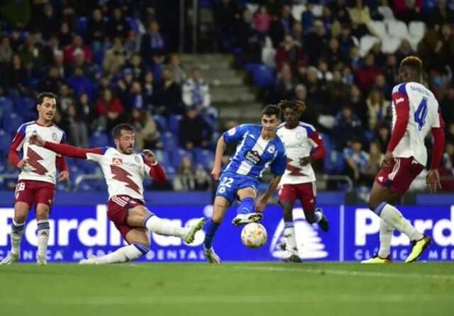 Ультрас криками "Кукушка, нацист!" прервали матч в Испании