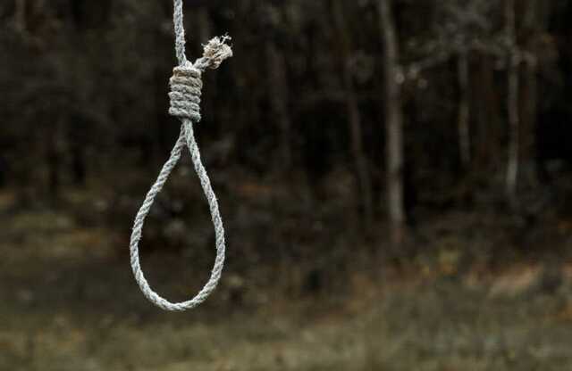 У Дніпрі знайшли чоловіка повішеним у посадці