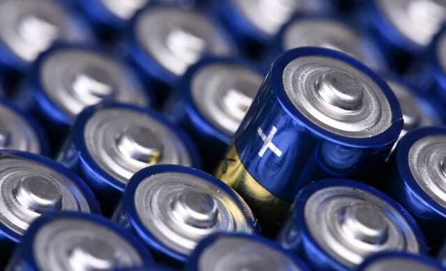 На Київщині підприємство "забуло" задекларувати понад 2 млн батарейок