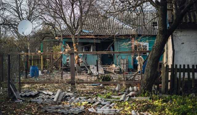 Росіяни обстріляли залізницю та будинки в Сумській області