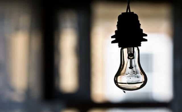 В Украине ухудшилась ситуация со светом: экстренные отключения ввели в трех областях