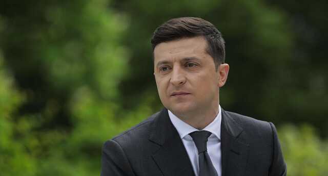 Зеленский встряхнул правительство Украины на фоне нарастающего коррупционного скандала - CNN