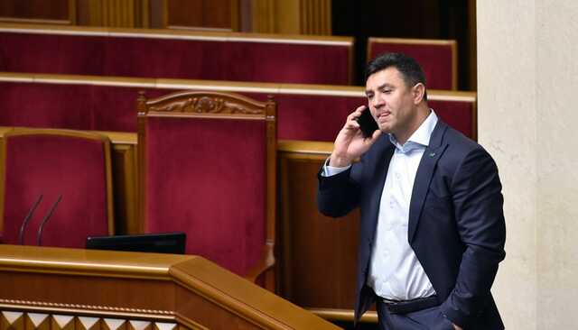 Какое море? Титанически возмущался реакции партии на его Таиланд