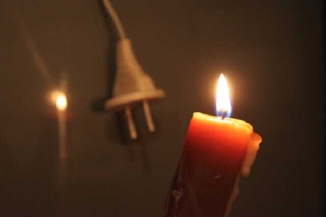 Ситуація зі світлом після обстрілів РФ: у YASNO розповіли, чого очікувати завтра