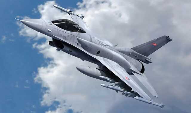 США готові "дуже обережно" обговорювати передачу Україні винищувачів F-16, — Білий дім