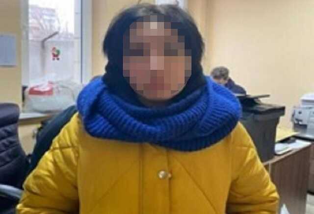 За покушение на убийство киевские стражи порядка задержали 19-летнюю девушку