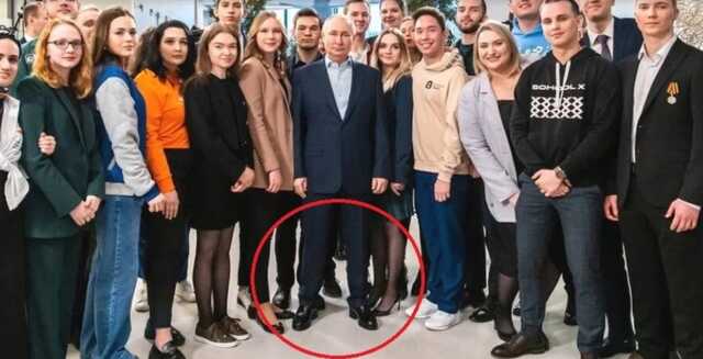 Британцы жестко высмеяли Путина за его комплексы по поводу роста