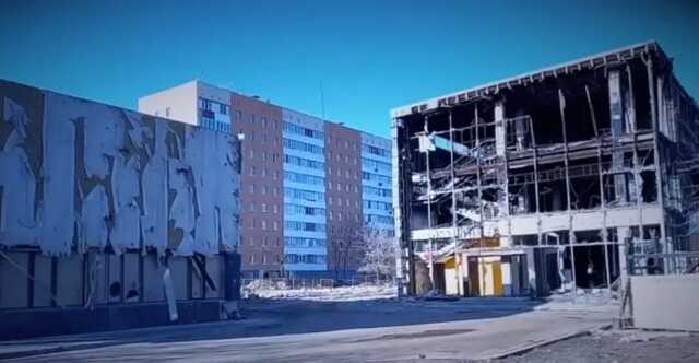 Як зараз виглядає центр Маріуполя та скільки років треба для відбудови міста