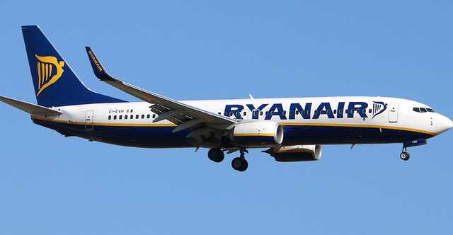 Авіакомпанія Ryanair набирає українських співробітників, щоб повернутися до України після війни